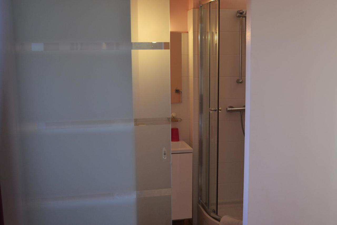 La Follye Mancey Bed & Breakfast Dış mekan fotoğraf